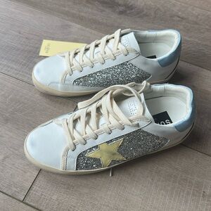 Golden goose size 40 sneakers